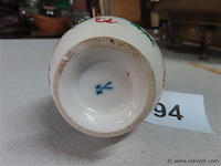 Porseleinen meissen vaasje - afbeelding 5 van  5