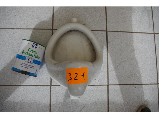 Porseleinen urinoir - afbeelding 1 van  1