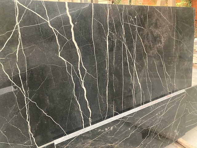 Port laurent poli - afbeelding 2 van  3