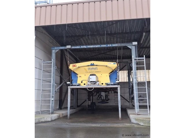 Portaalkraan mtm 5t + strooier - afbeelding 1 van  6