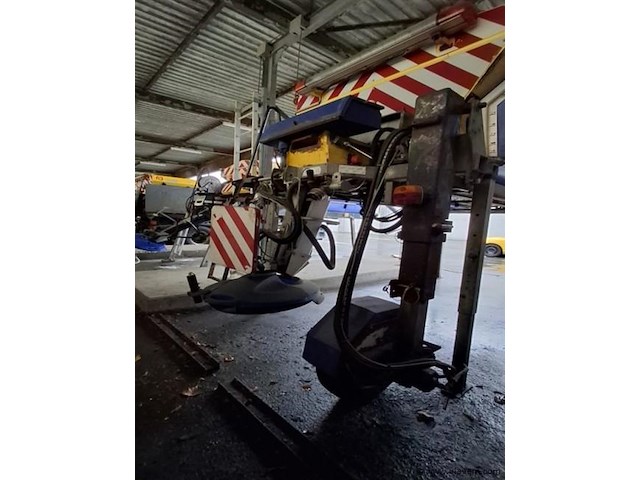 Portaalkraan mtm 5t + strooier - afbeelding 6 van  6