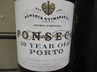 Porto - afbeelding 2 van  2