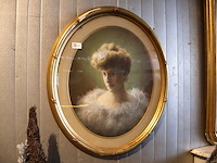 Portret in kader - afbeelding 1 van  3