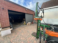 Posch hydro-combi 15 houtklover op aanhangwagen met honda 20 pk v-twin benzinemotor - afbeelding 5 van  23