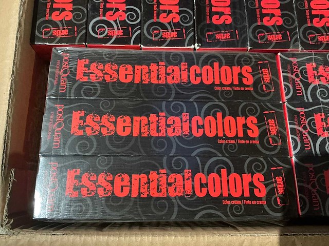 Post quam professional - essentialcolors - haarverf (1200x) - afbeelding 1 van  2
