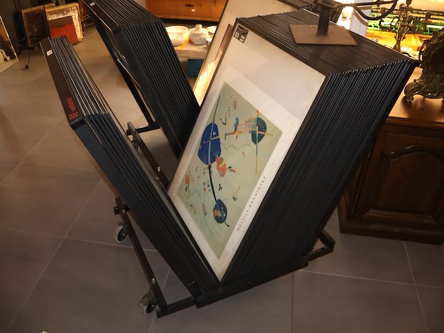 Posterkar met inhoud - afbeelding 2 van  7