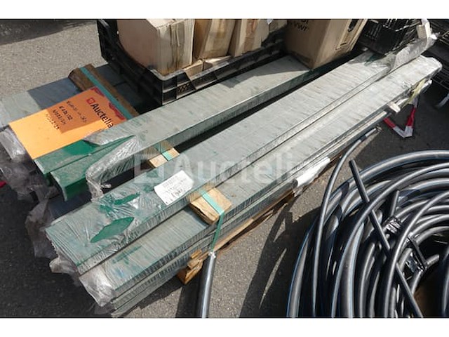 Posts & collars (ral6005) - afbeelding 10 van  14