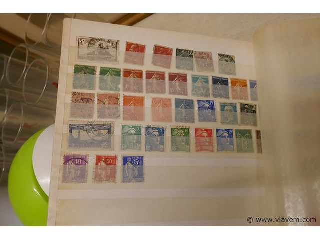 Postzegelalbum - afbeelding 2 van  3