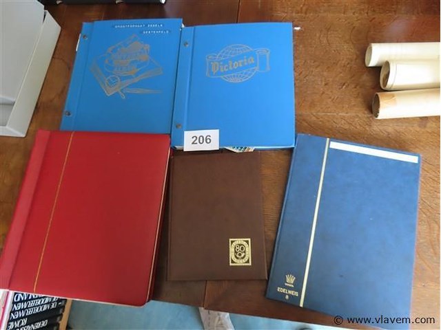 Postzegelalbums 5 stuks - afbeelding 1 van  6