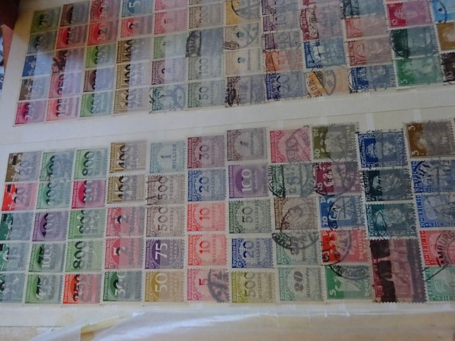 Postzegels reich en duitsland in 3 boeken - afbeelding 3 van  10