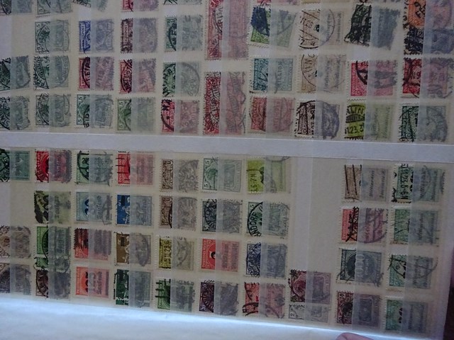 Postzegels reich en duitsland in 3 boeken - afbeelding 9 van  10