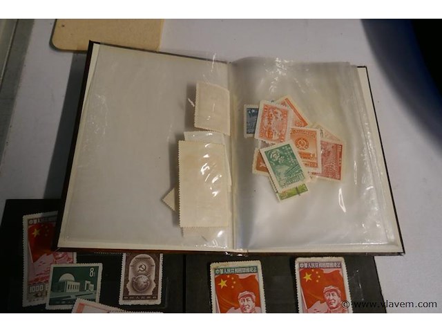 Postzegels uit china - afbeelding 2 van  3