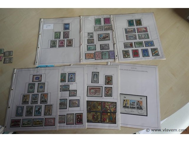 Postzegels - afbeelding 1 van  3