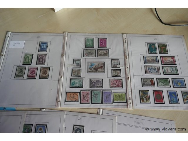 Postzegels - afbeelding 2 van  3