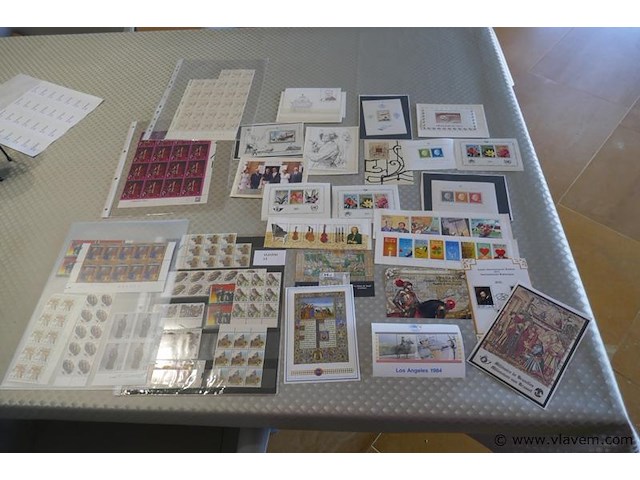 Postzegels - afbeelding 1 van  5