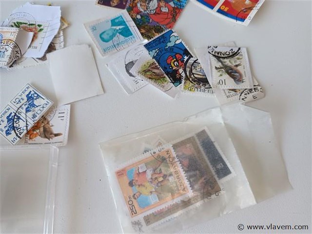 Postzegels - afbeelding 2 van  4