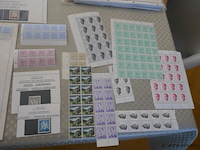 Postzegels - afbeelding 2 van  3