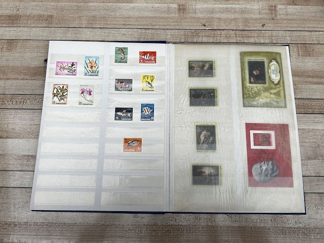 Postzegelverzameling - afbeelding 19 van  43
