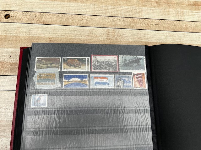 Postzegelverzameling - afbeelding 38 van  43