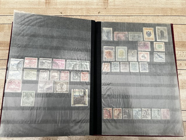 Postzegelverzameling - afbeelding 4 van  51