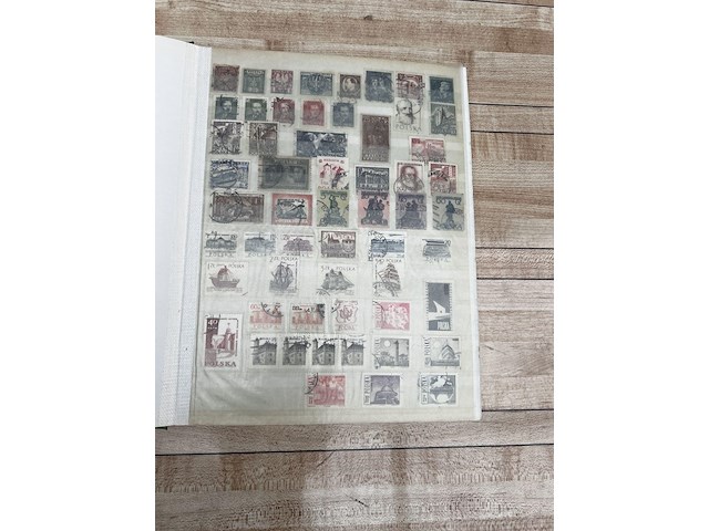 Postzegelverzameling - afbeelding 19 van  51