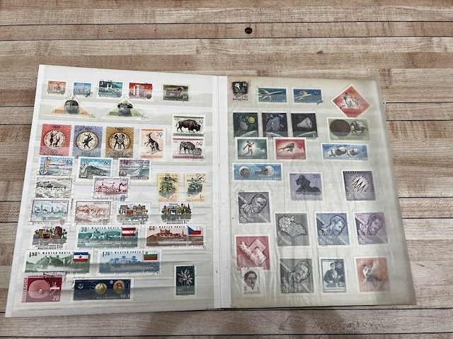 Postzegelverzameling - afbeelding 33 van  51