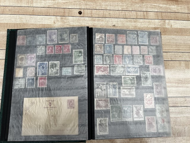 Postzegelverzameling - afbeelding 11 van  36