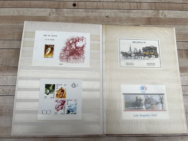 Postzegelverzameling - afbeelding 4 van  49