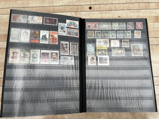 Postzegelverzameling - afbeelding 10 van  49
