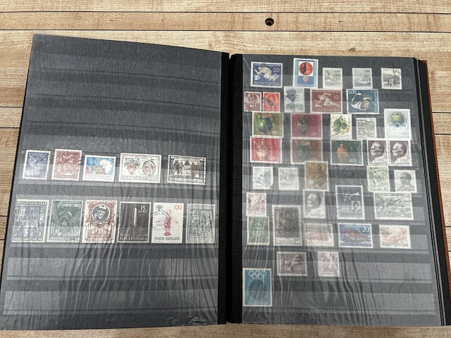 Postzegelverzameling - afbeelding 16 van  49