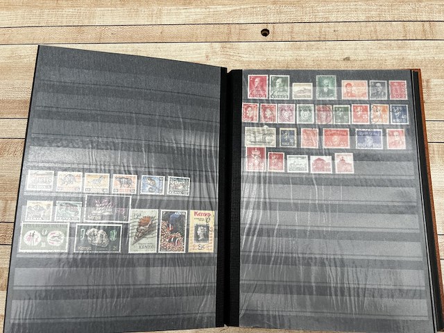 Postzegelverzameling - afbeelding 22 van  49