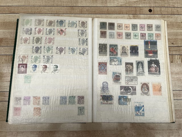 Postzegelverzameling - afbeelding 36 van  49