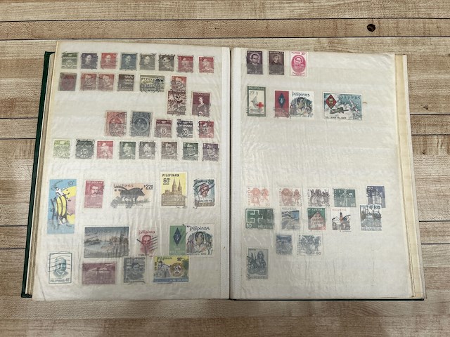 Postzegelverzameling - afbeelding 42 van  49
