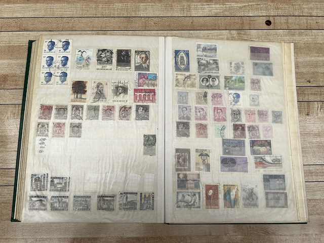 Postzegelverzameling - afbeelding 43 van  49