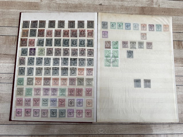 Postzegelverzameling - afbeelding 45 van  49