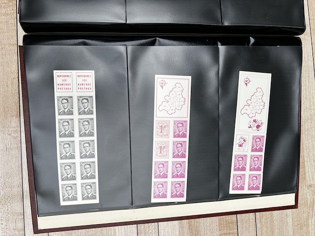 Postzegelverzameling - afbeelding 6 van  17
