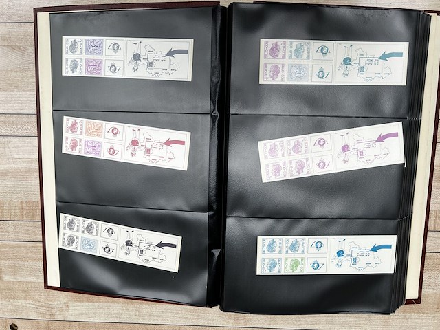 Postzegelverzameling - afbeelding 8 van  17
