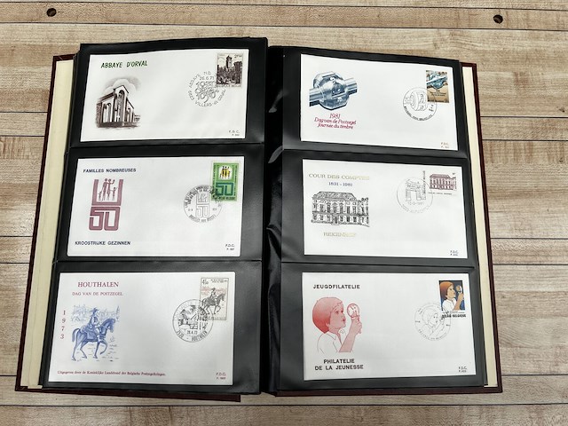 Postzegelverzameling - afbeelding 17 van  17