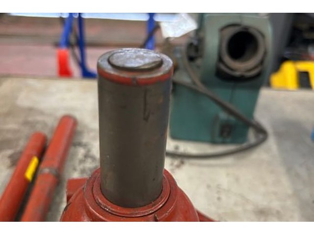 Pot krik 2000 kg - afbeelding 2 van  4