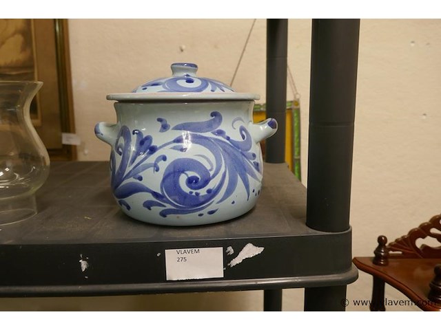 Pot met deksel - afbeelding 1 van  1