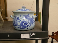 Pot met deksel - afbeelding 1 van  1