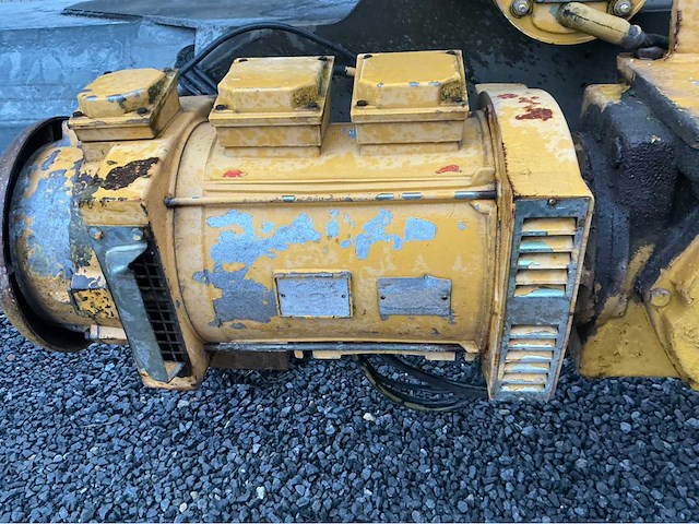 Potain mobiele torenkraan - afbeelding 2 van  16