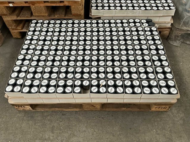 Potje kleurstof (560x) - afbeelding 3 van  3