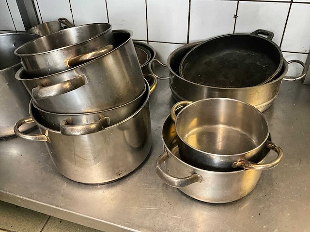 Potten en pannen (20x) - afbeelding 13 van  16