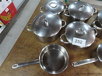 Potten en steelpannen - afbeelding 3 van  3