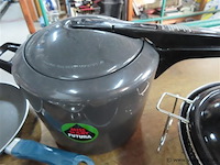 Potten, pannen en inox - afbeelding 3 van  4