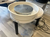 Pottenbakkersdraaischijf nidec