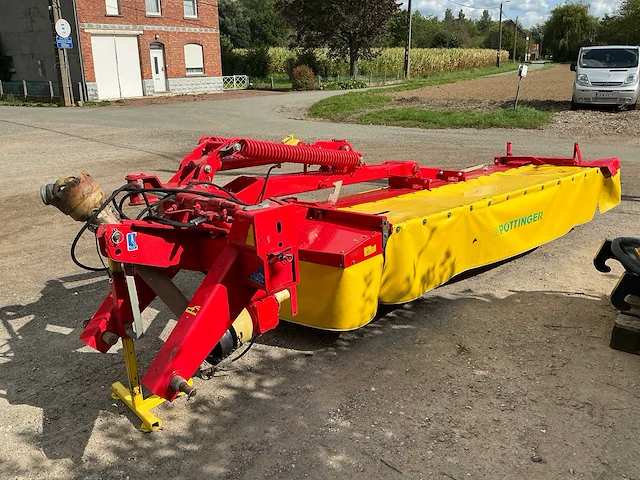 Pottinger novacat 305 h maaimachine - afbeelding 1 van  15