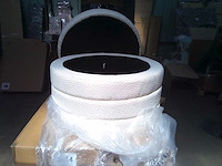 Pouf - borst - crèmekleurige stof - afbeelding 2 van  4