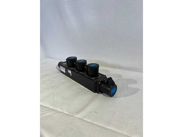 Power 400v - aed powercable - split box cee16 - afbeelding 1 van  3